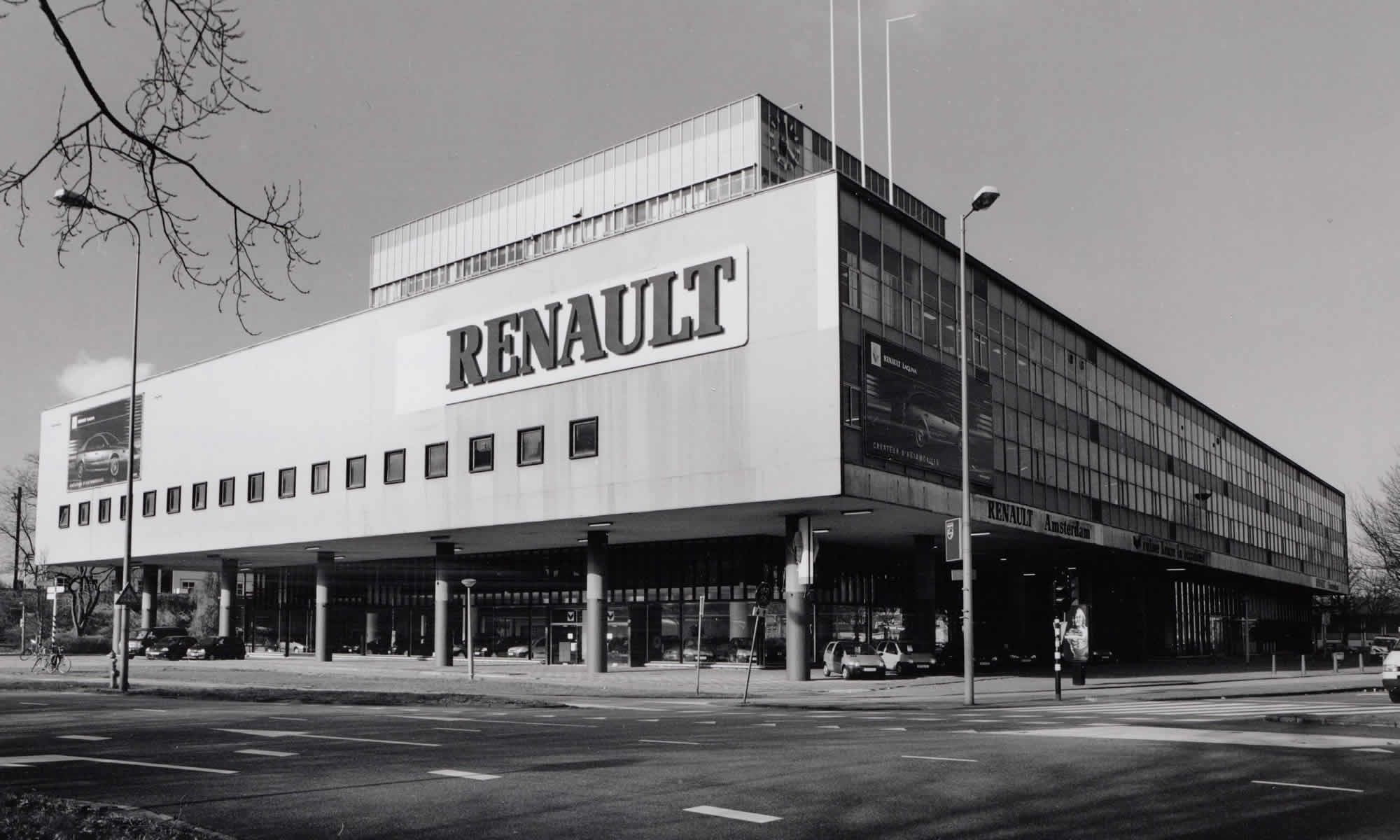 oude Renault gebouw